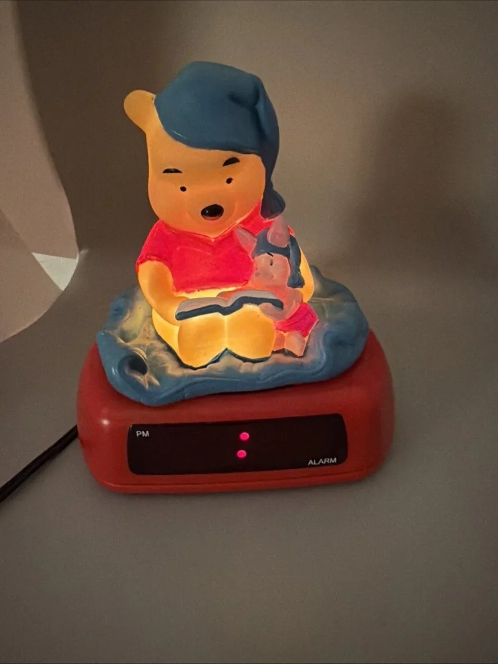 Vintage Winnie the Pooh Alarm Clock And Nightlight - Used Fully Functioning